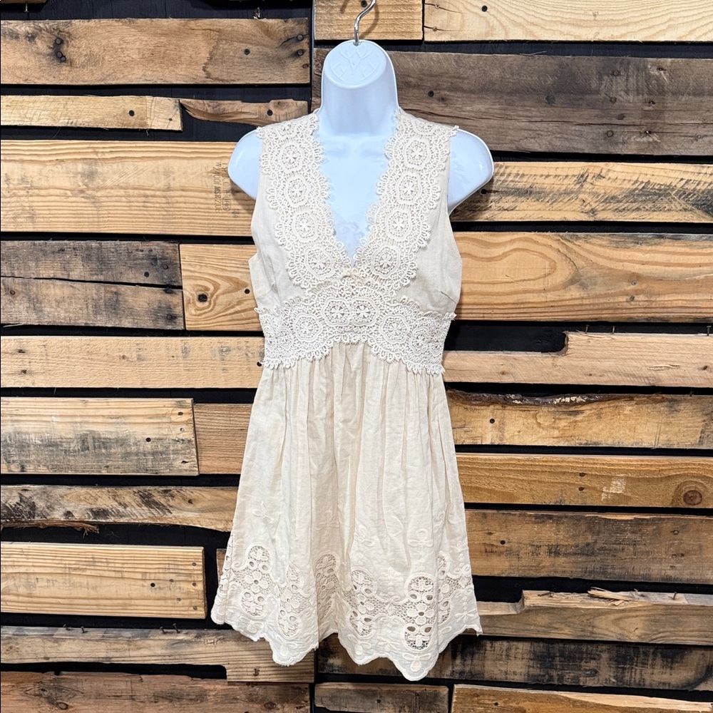 Altar’d State Beige lace sleeveless mini‎ dress v-neckline intricate embroidery
